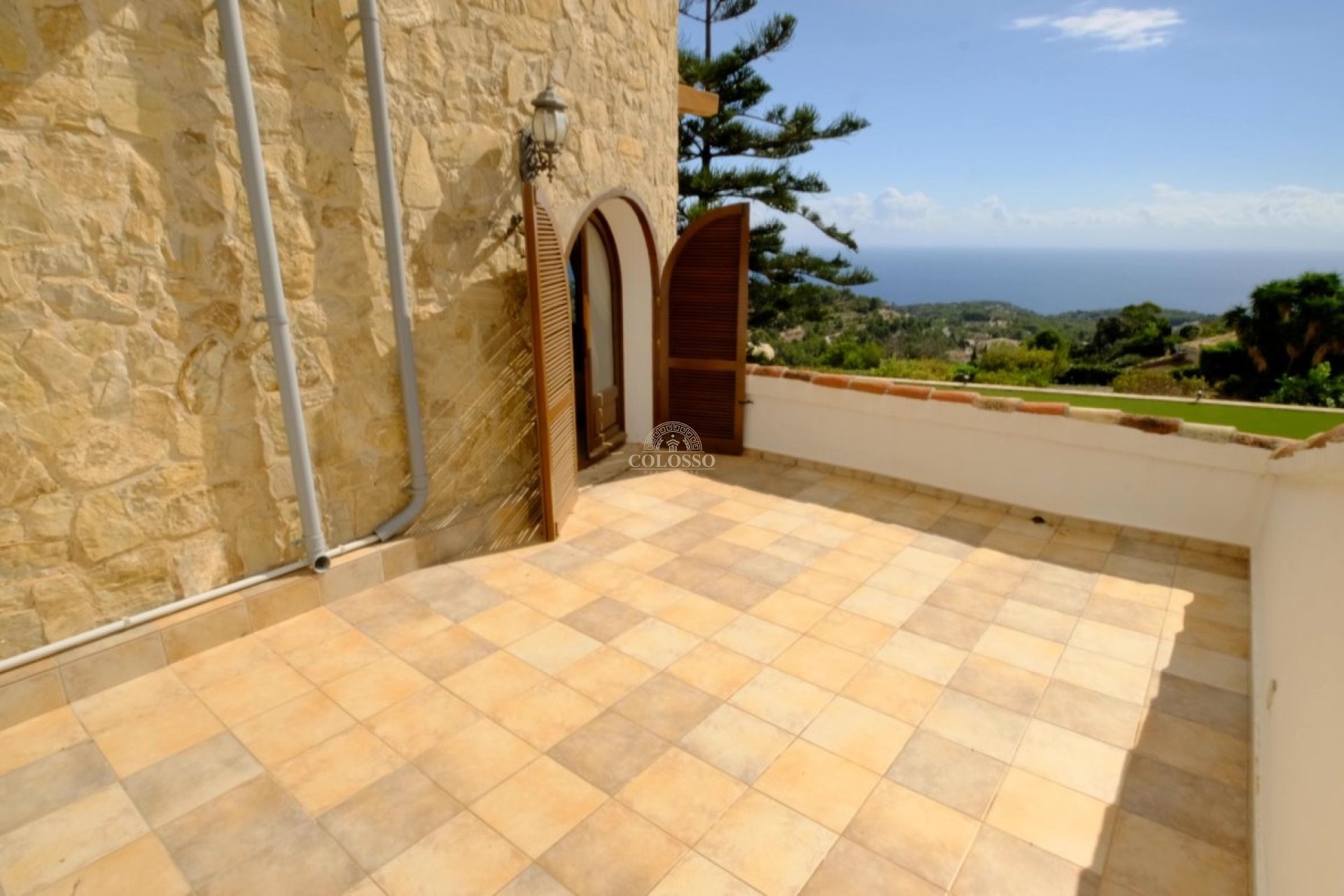 Resale - Villa -
Benissa - Fustera