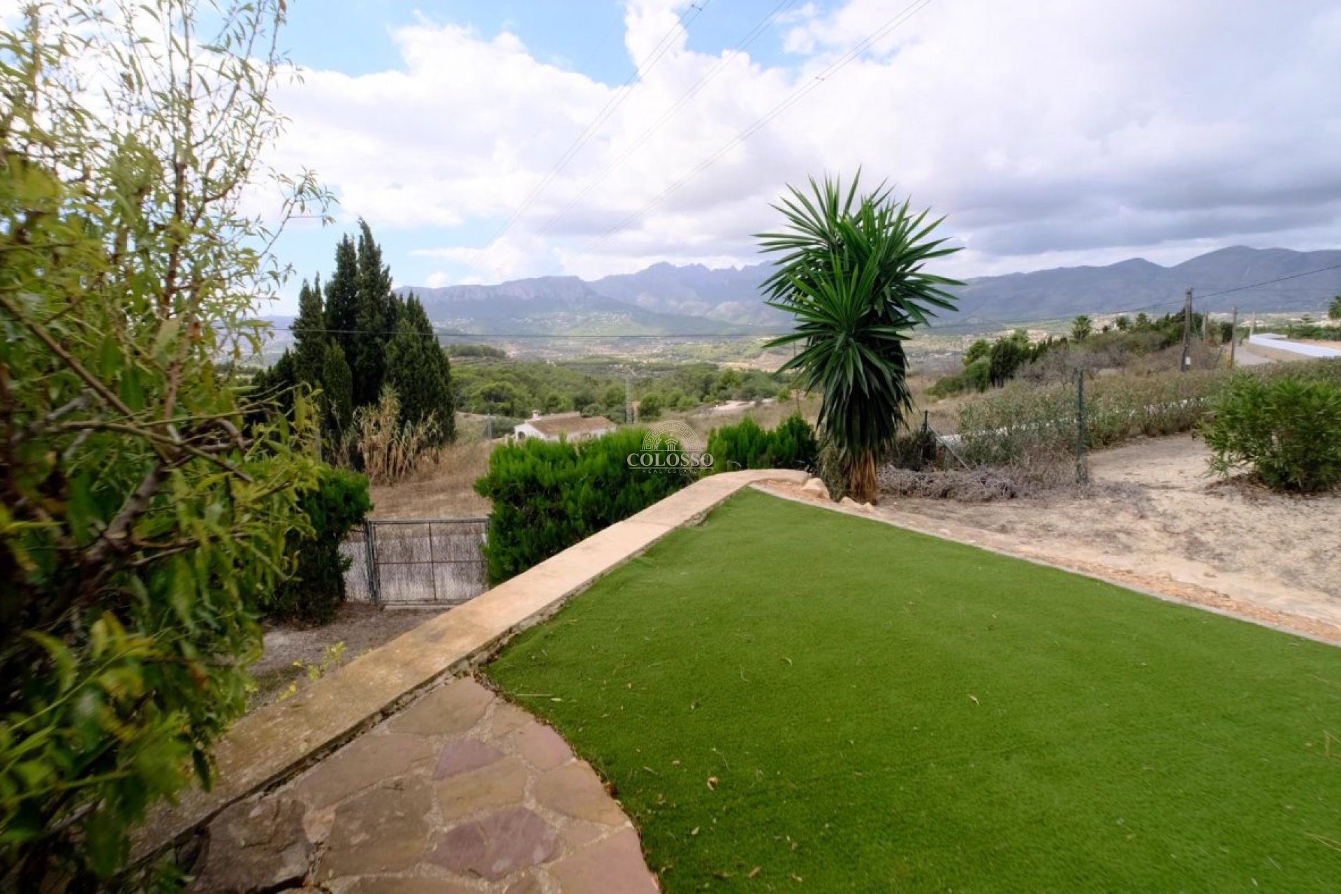 Resale - Villa -
Benissa - Fustera