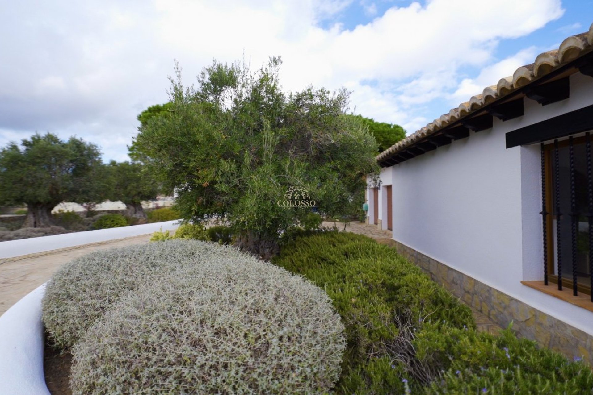 Resale - Villa -
Benissa - Fustera