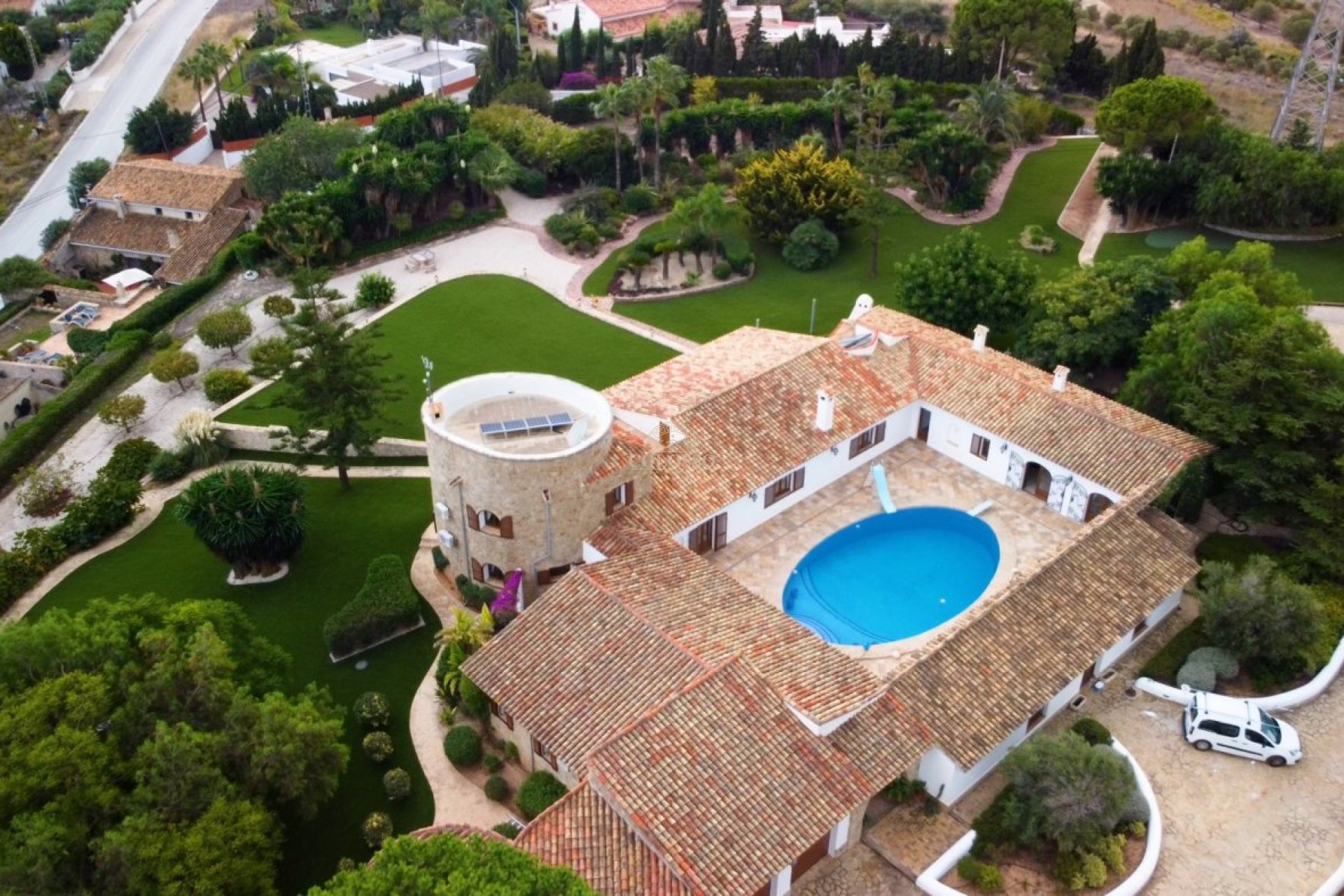 Resale - Villa -
Benissa - Fustera