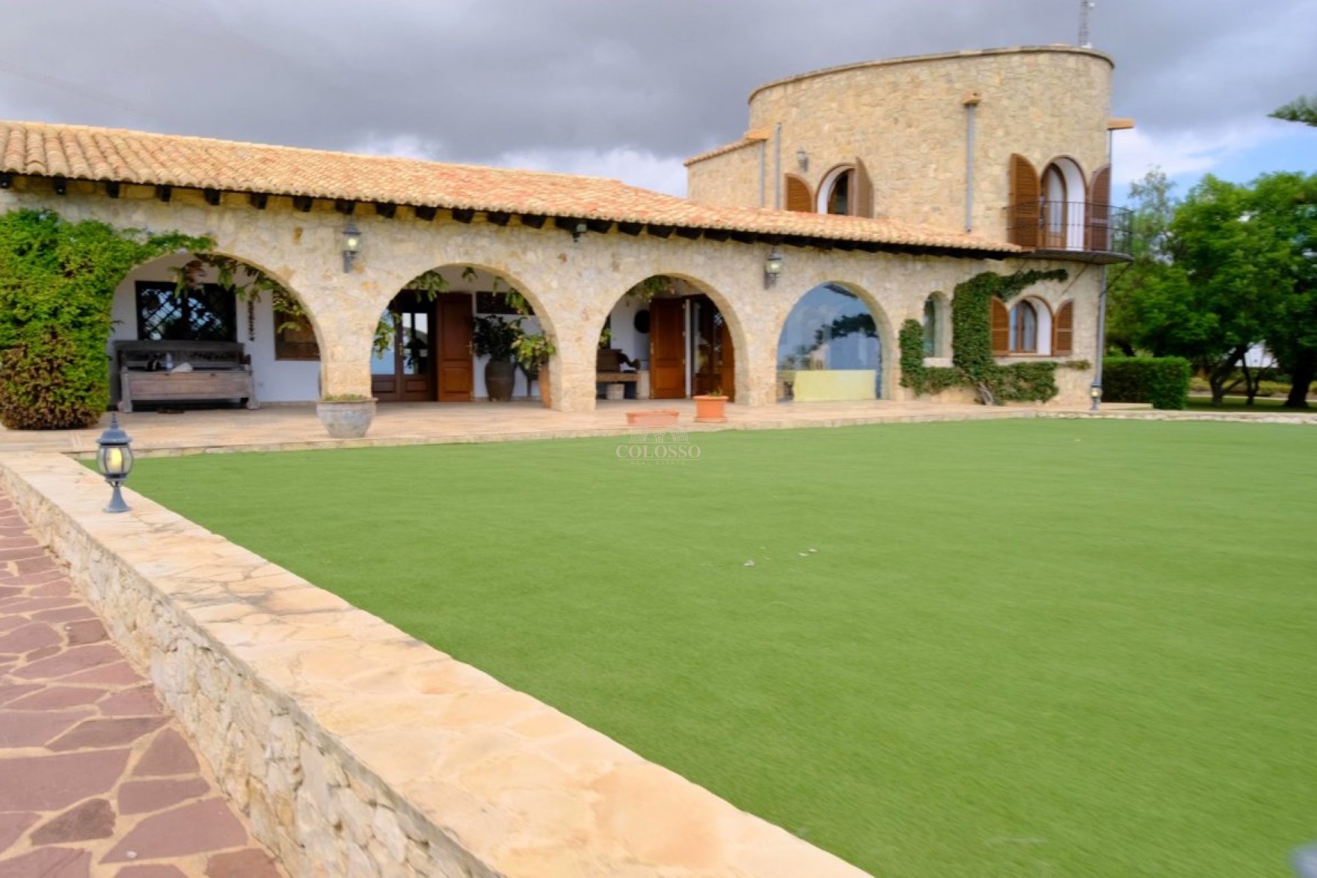Resale - Villa -
Benissa - Fustera