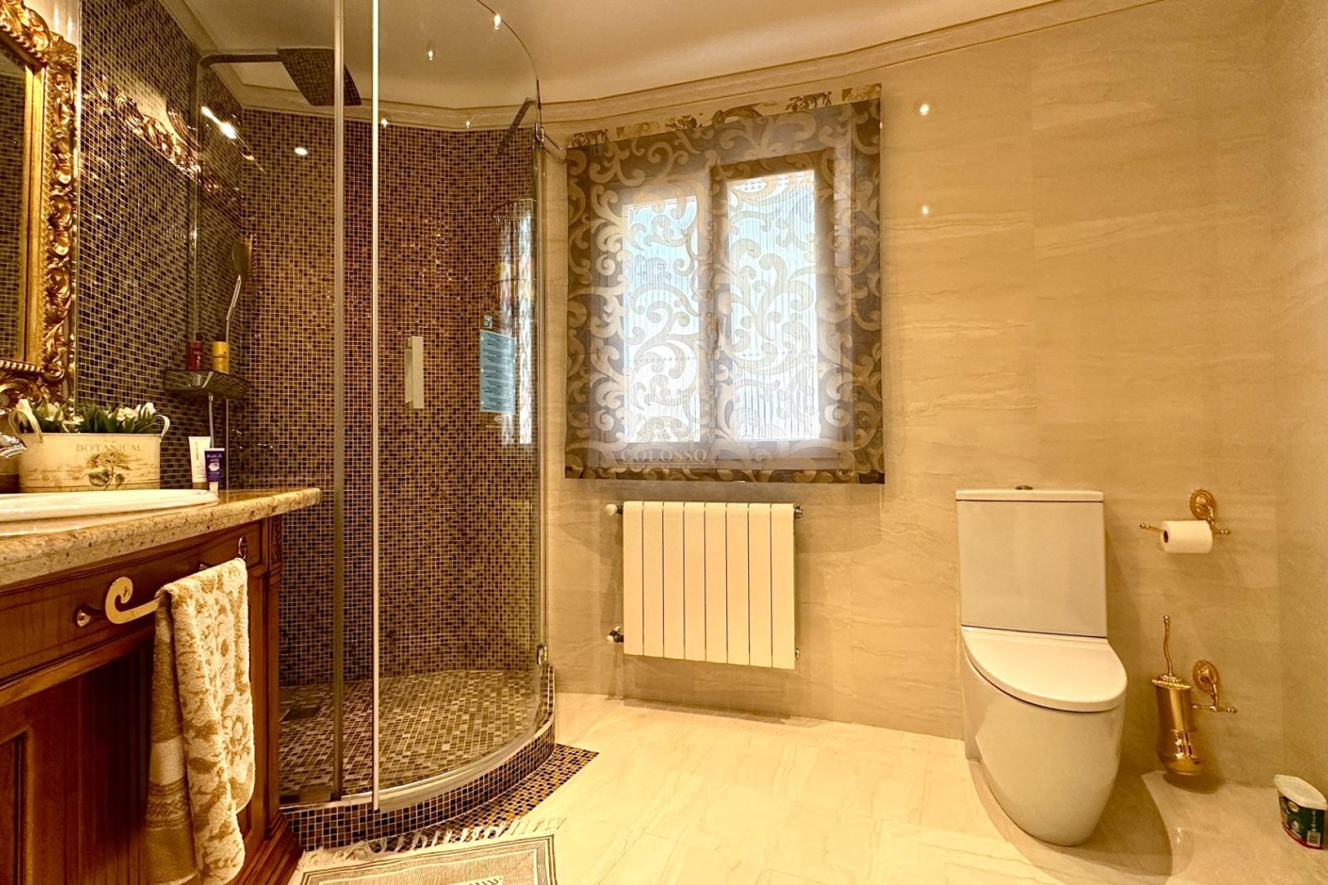 Resale - Villa -
Calpe - Cometa