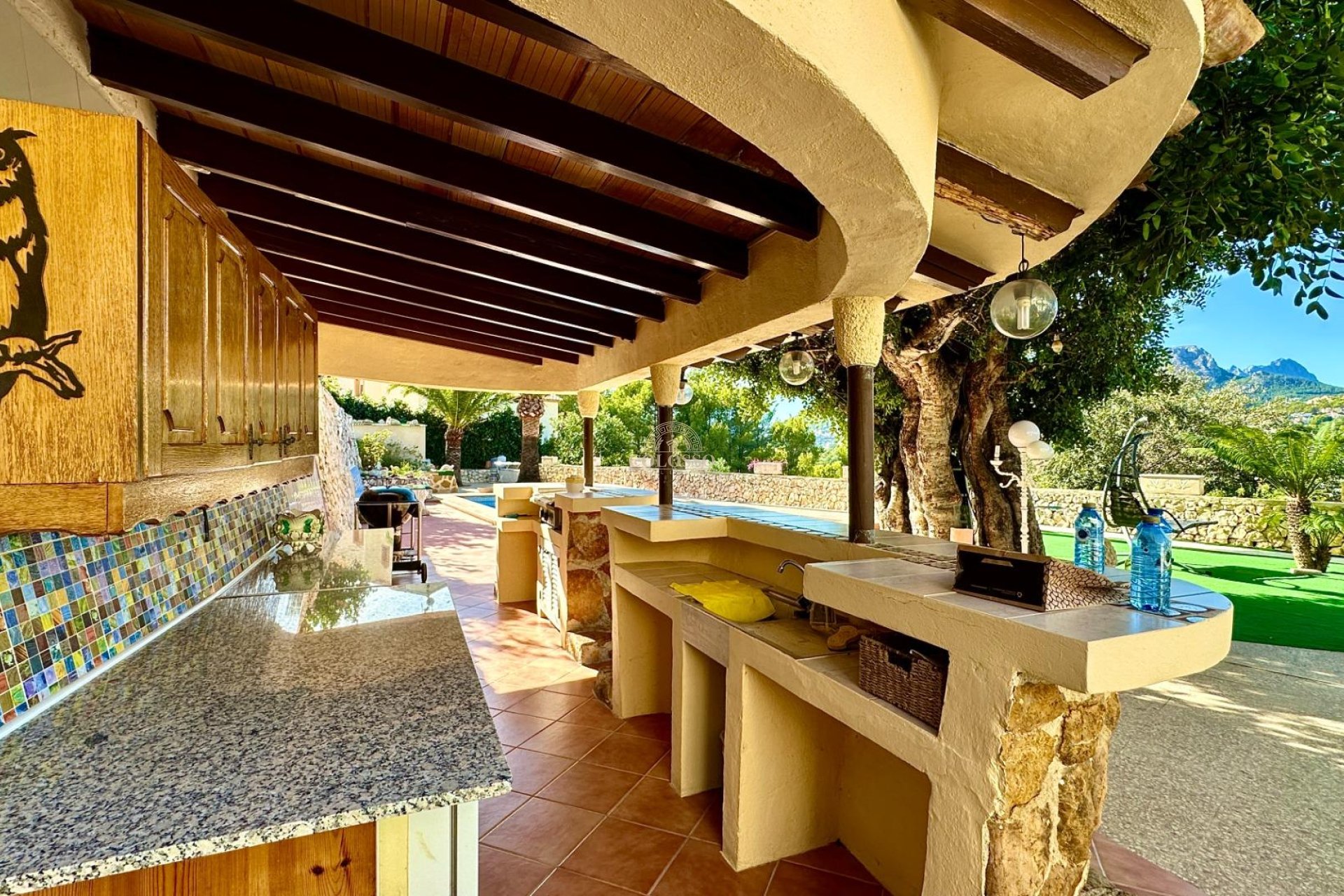 Resale - Villa -
Calpe - Cometa