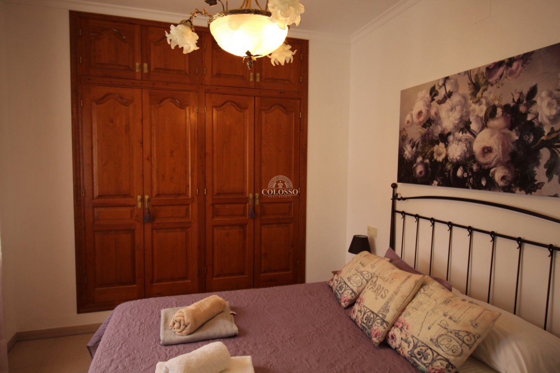 Resale - Villa -
Calpe - Empedrola