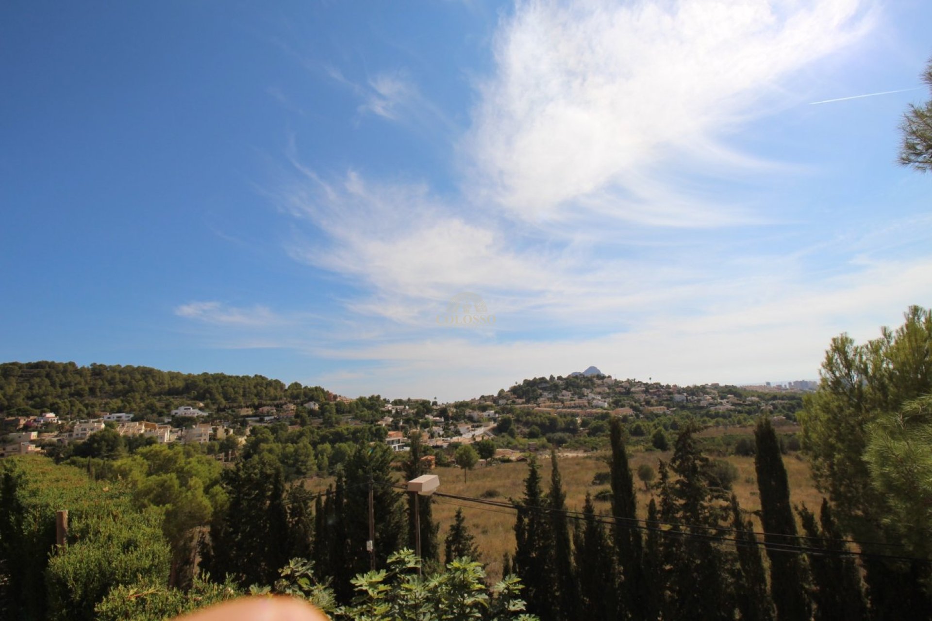 Resale - Villa -
Calpe - Empedrola