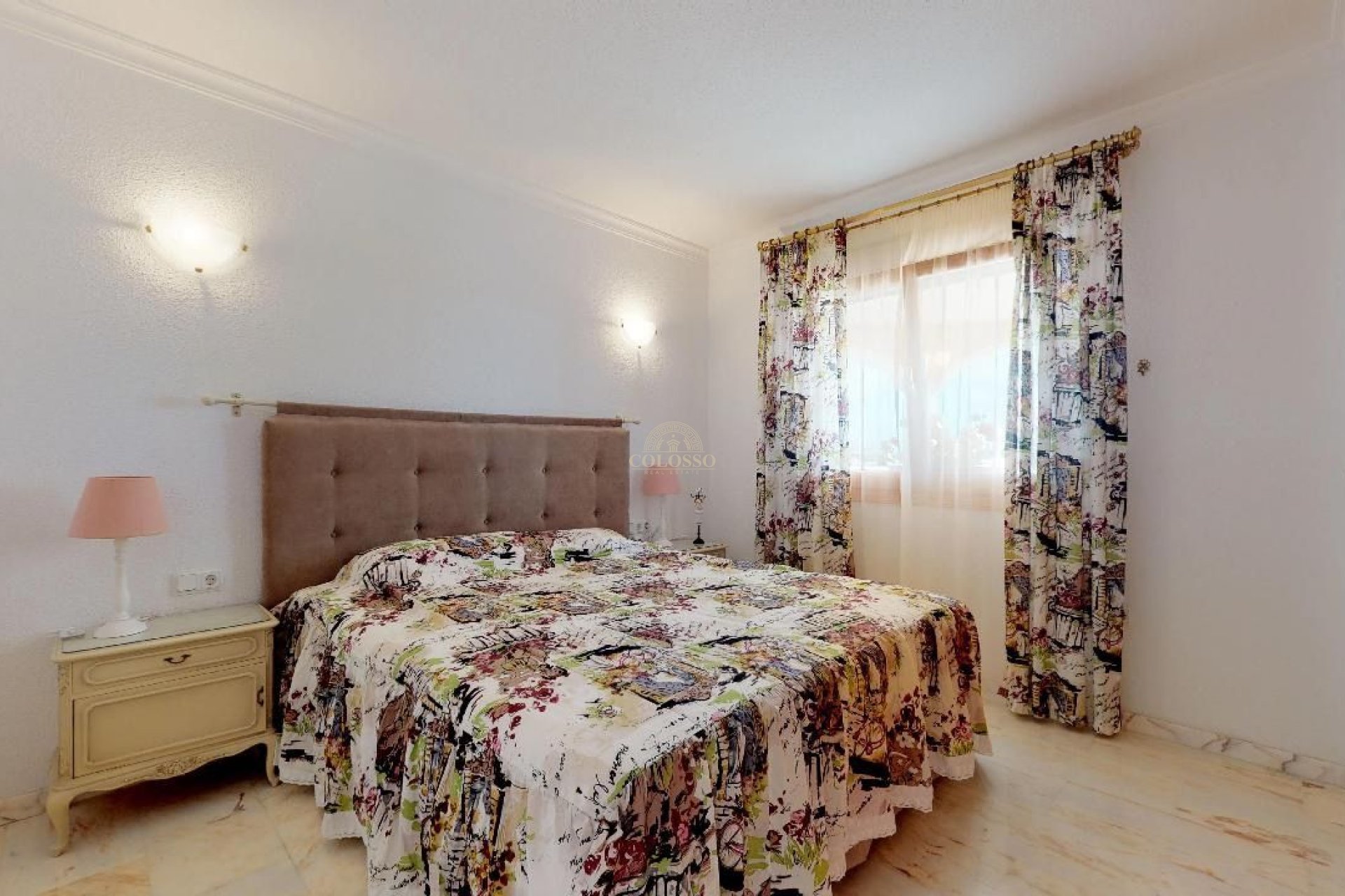 Resale - Villa -
Calpe - Maryvilla