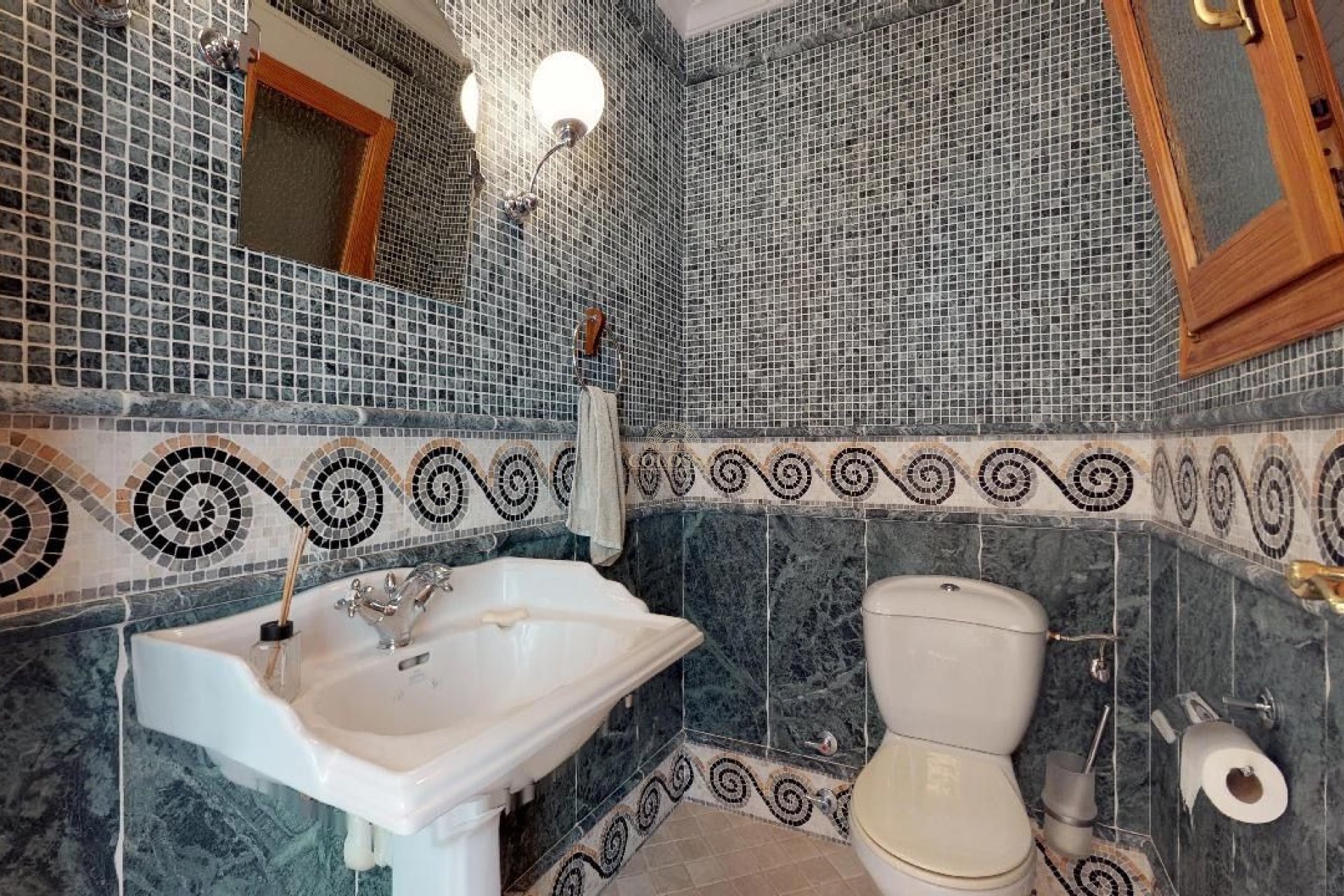 Resale - Villa -
Calpe - Maryvilla