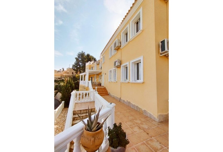 Resale - Villa -
Calpe - Maryvilla