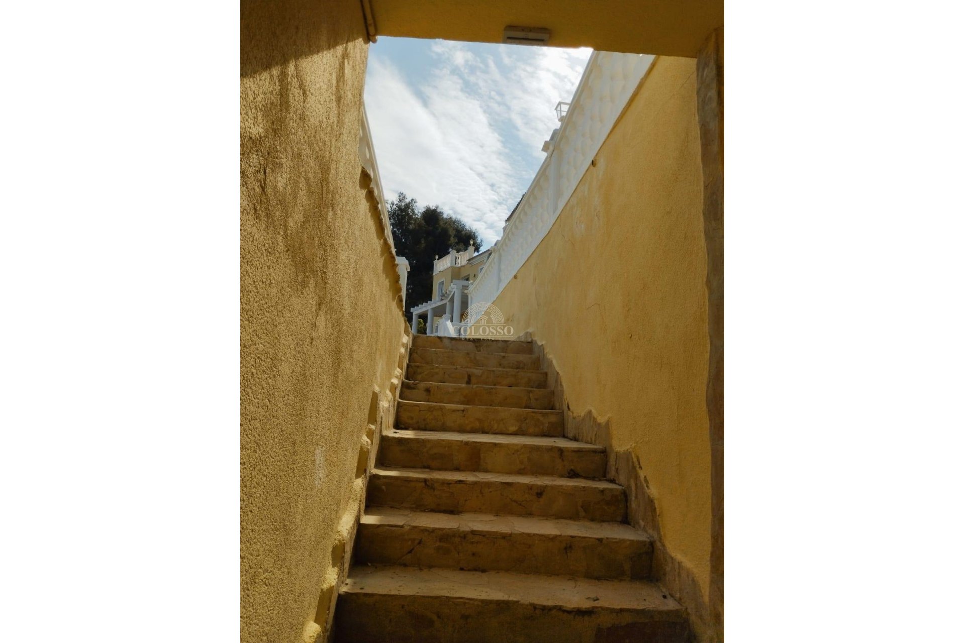 Resale - Villa -
Calpe - Maryvilla