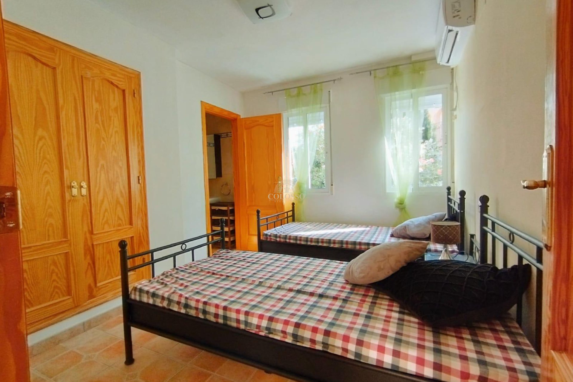 Resale - Villa -
Calpe - Maryvilla