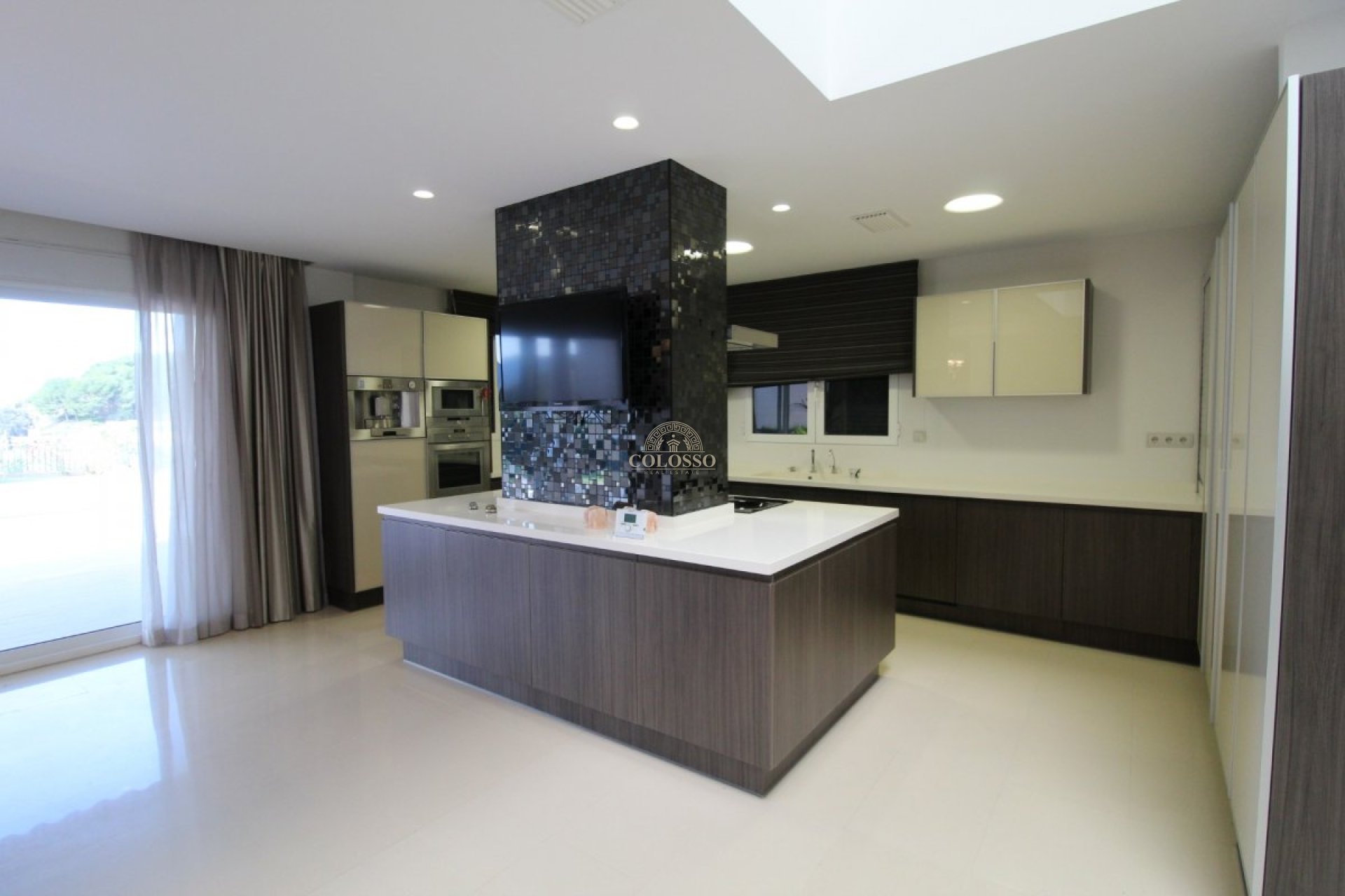 Resale - Villa -
Cullera - Bonavista - Lago San Lorenzo