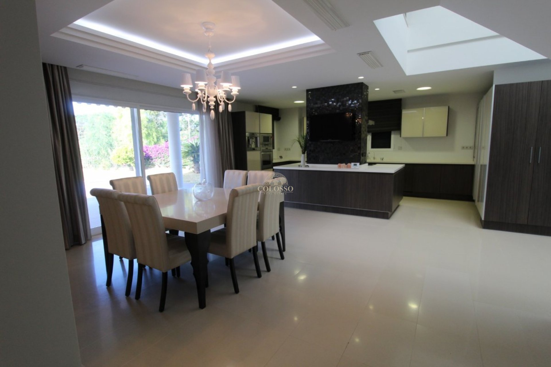 Resale - Villa -
Cullera - Bonavista - Lago San Lorenzo
