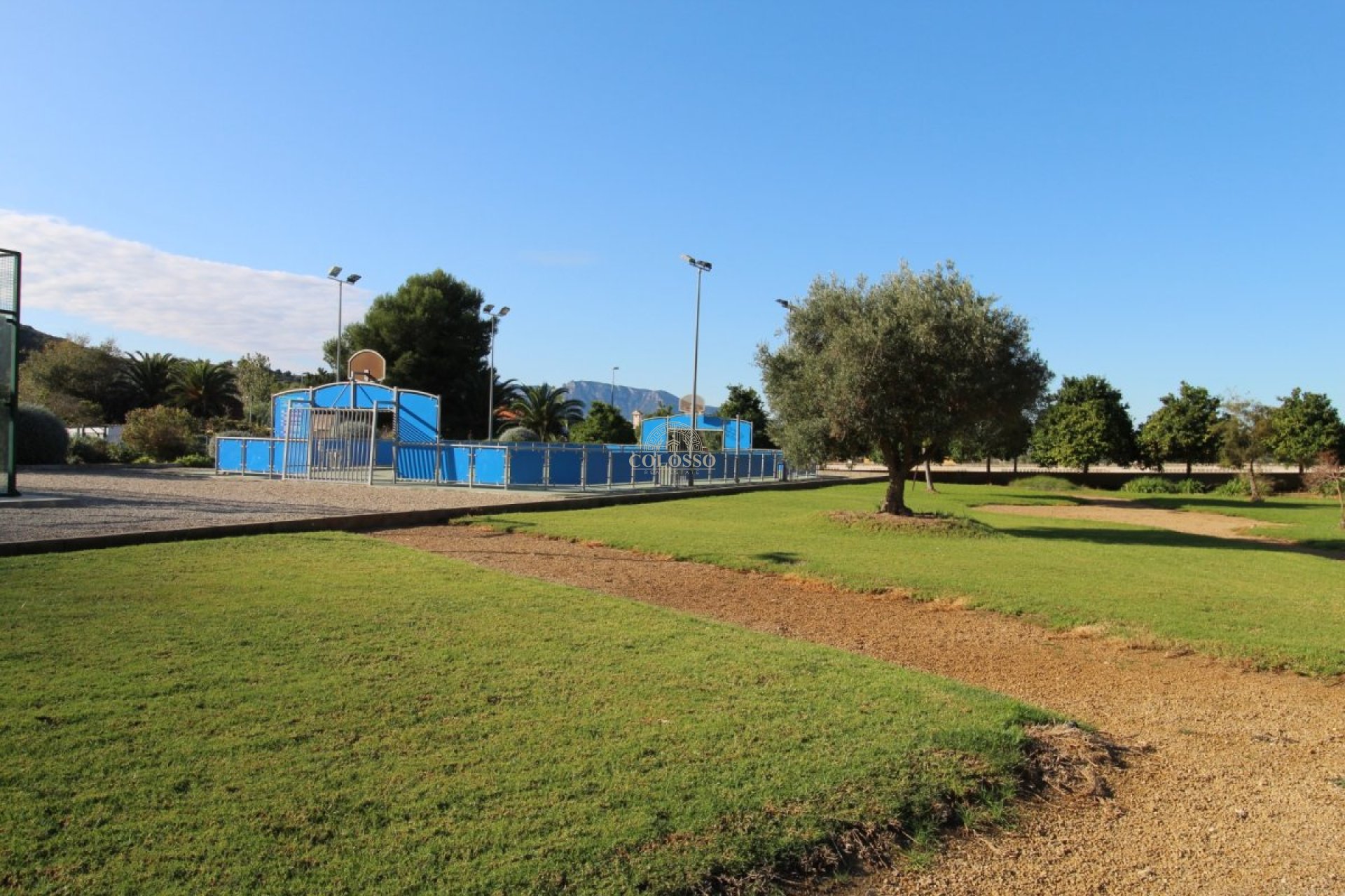 Resale - Villa -
Cullera - Bonavista - Lago San Lorenzo
