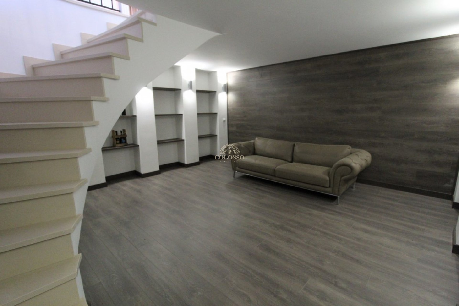 Resale - Villa -
Cullera - Bonavista - Lago San Lorenzo