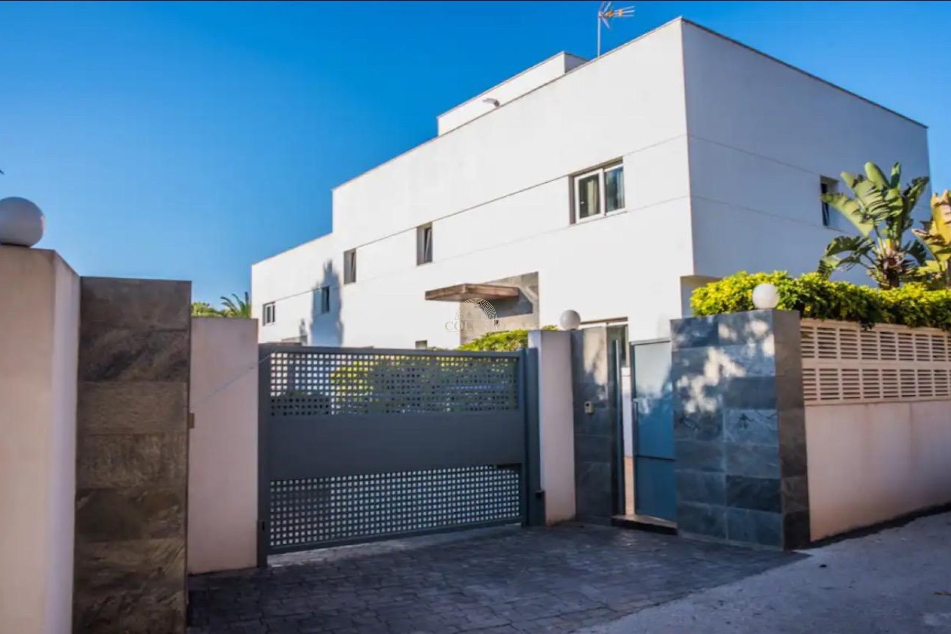 Resale - Villa de Lujo -
Alfaz del Pi - Albir