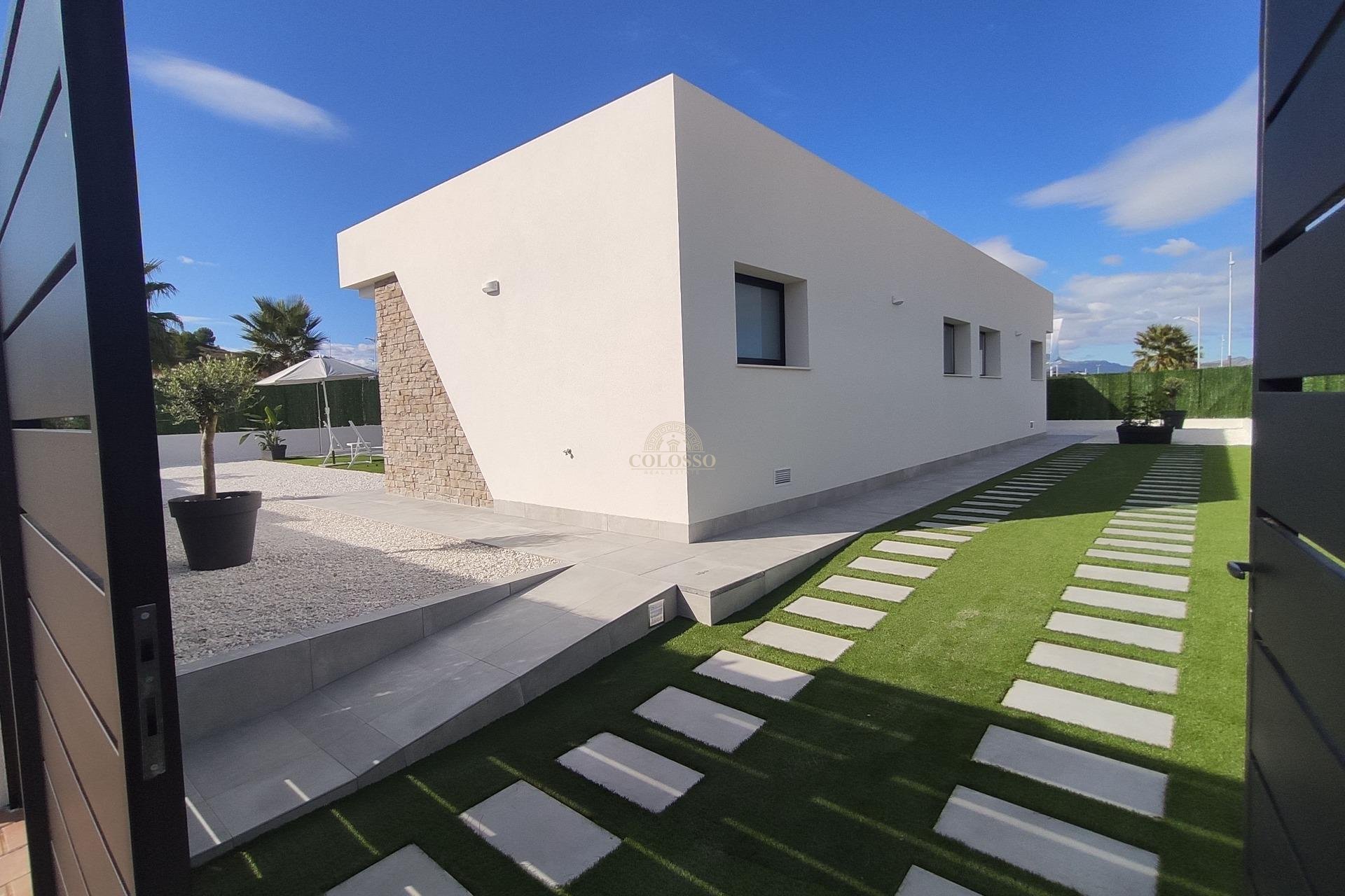 Resale - Villa de Lujo -
Calasparra - Coto riñales