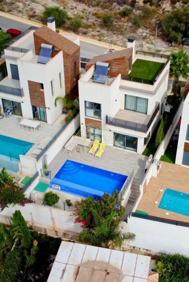 Resale - Villa de Lujo -
Finestrat - Camporrosso village