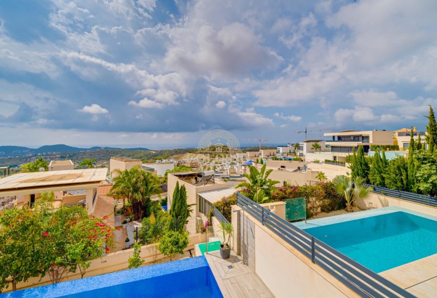 Resale - Villa de Lujo -
Finestrat - Camporrosso village