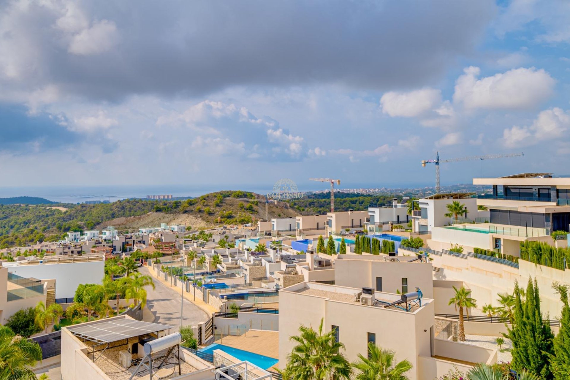 Resale - Villa de Lujo -
Finestrat - Camporrosso village