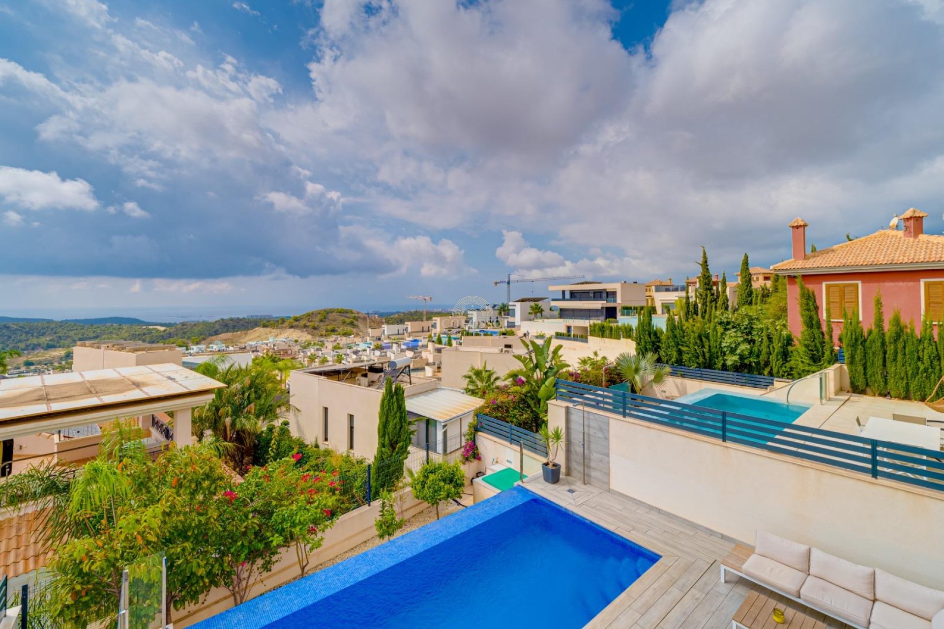 Resale - Villa de Lujo -
Finestrat - Camporrosso village