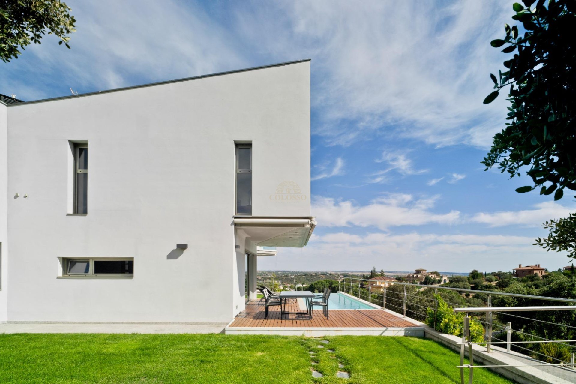Resale - Villa de Lujo -
Las Rozas de Madrid - Molino de la Hoz