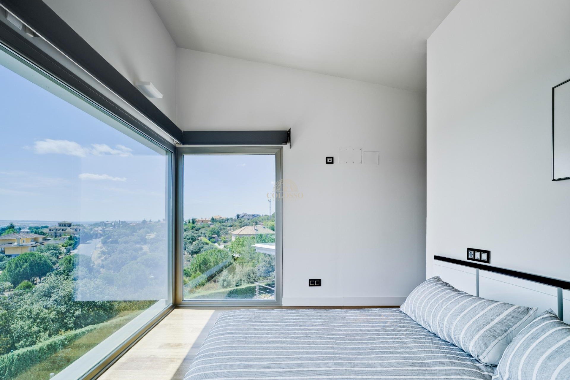 Resale - Villa de Lujo -
Las Rozas de Madrid - Molino de la Hoz