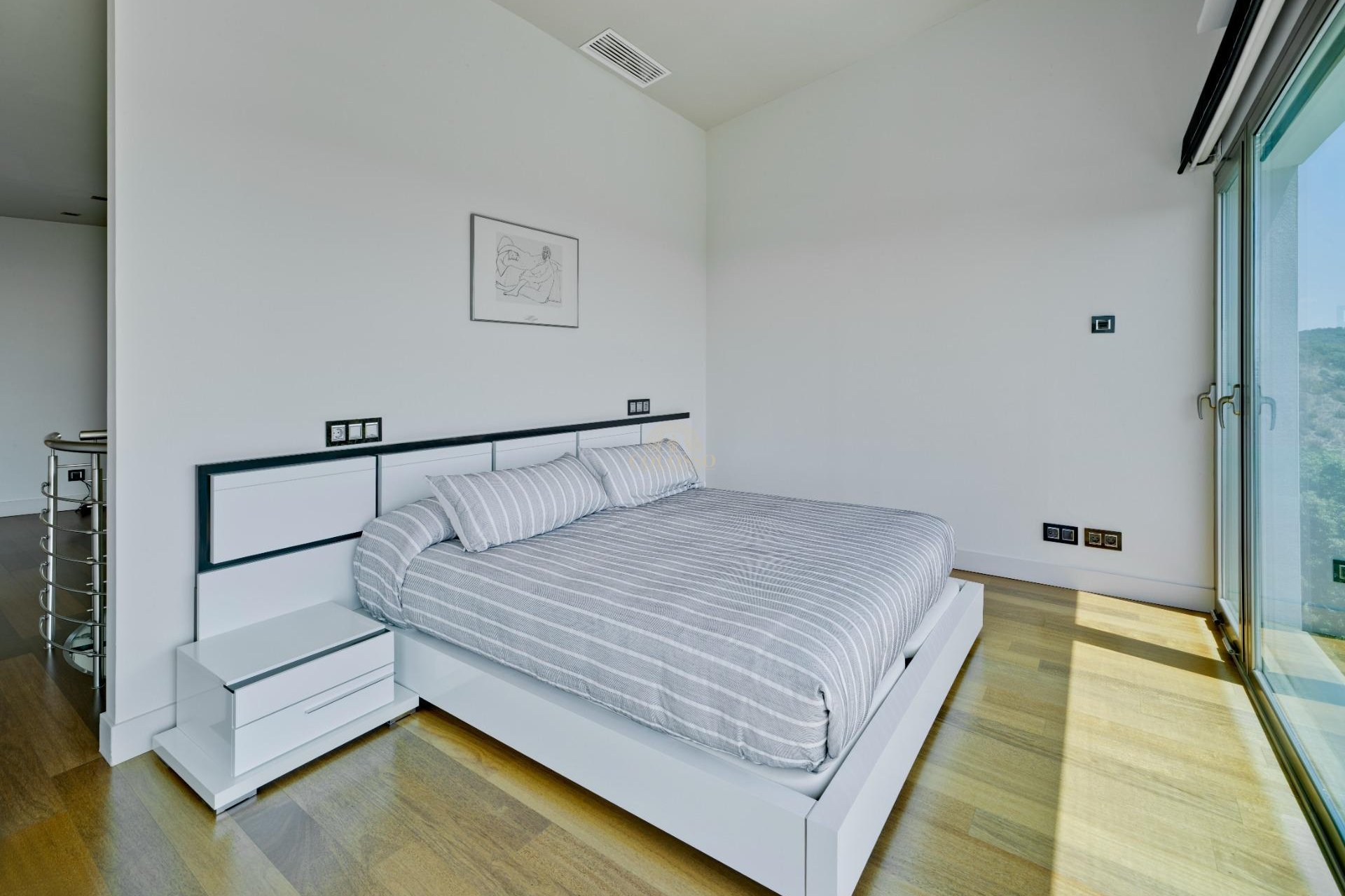 Resale - Villa de Lujo -
Las Rozas de Madrid - Molino de la Hoz