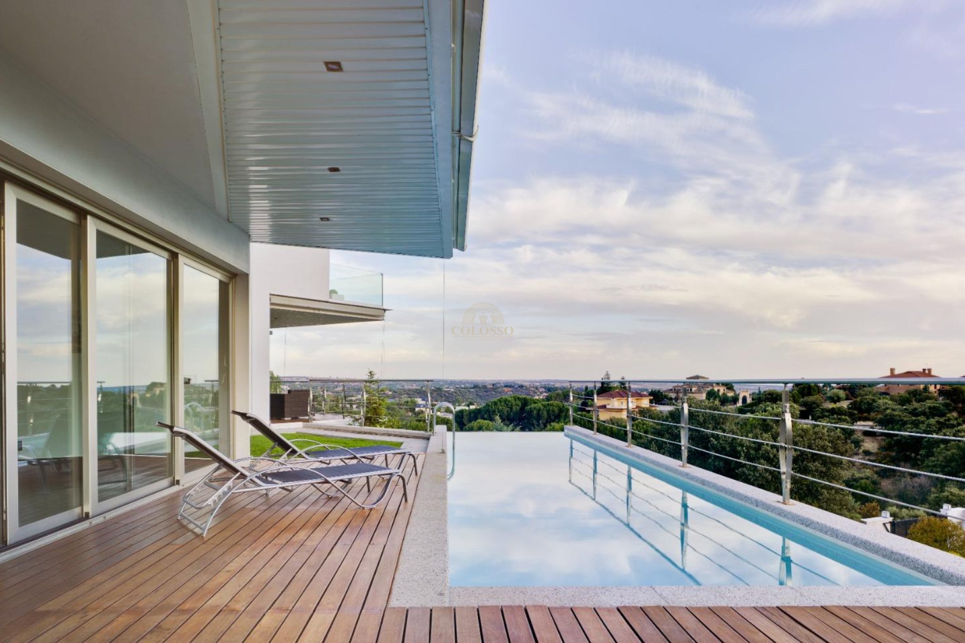Resale - Villa de Lujo -
Las Rozas de Madrid - Molino de la Hoz