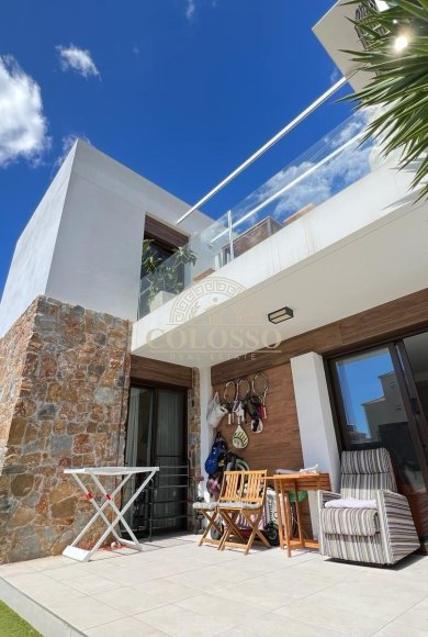 Resale - Villa de Lujo -
Orihuela Costa - Montezenia