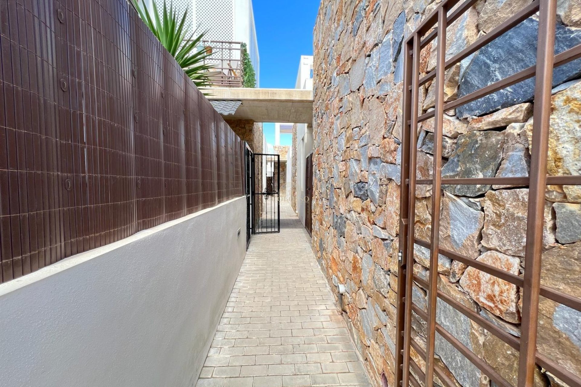 Resale - Villa de Lujo -
Orihuela Costa - Montezenia