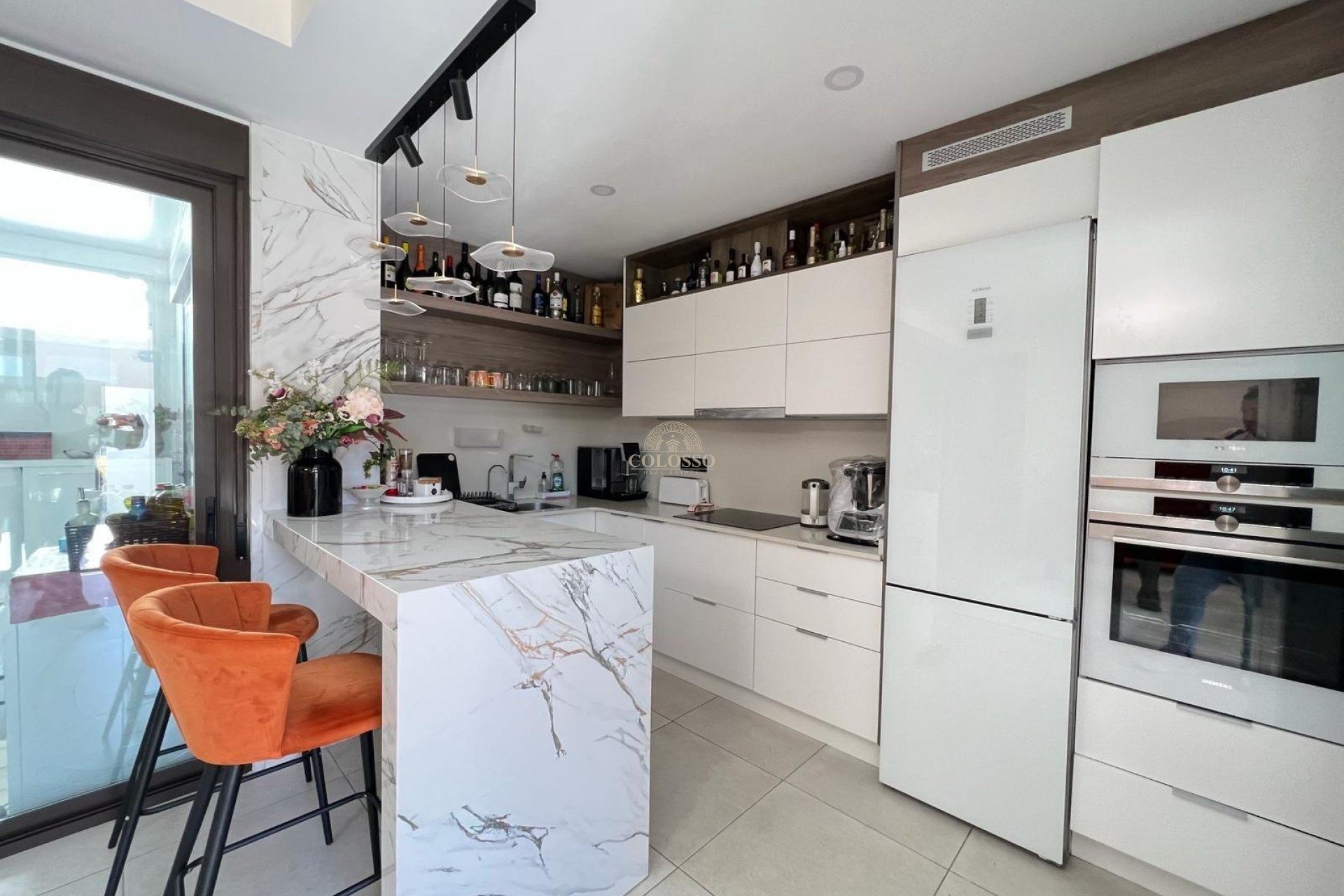 Resale - Villa de Lujo -
Orihuela Costa - Montezenia