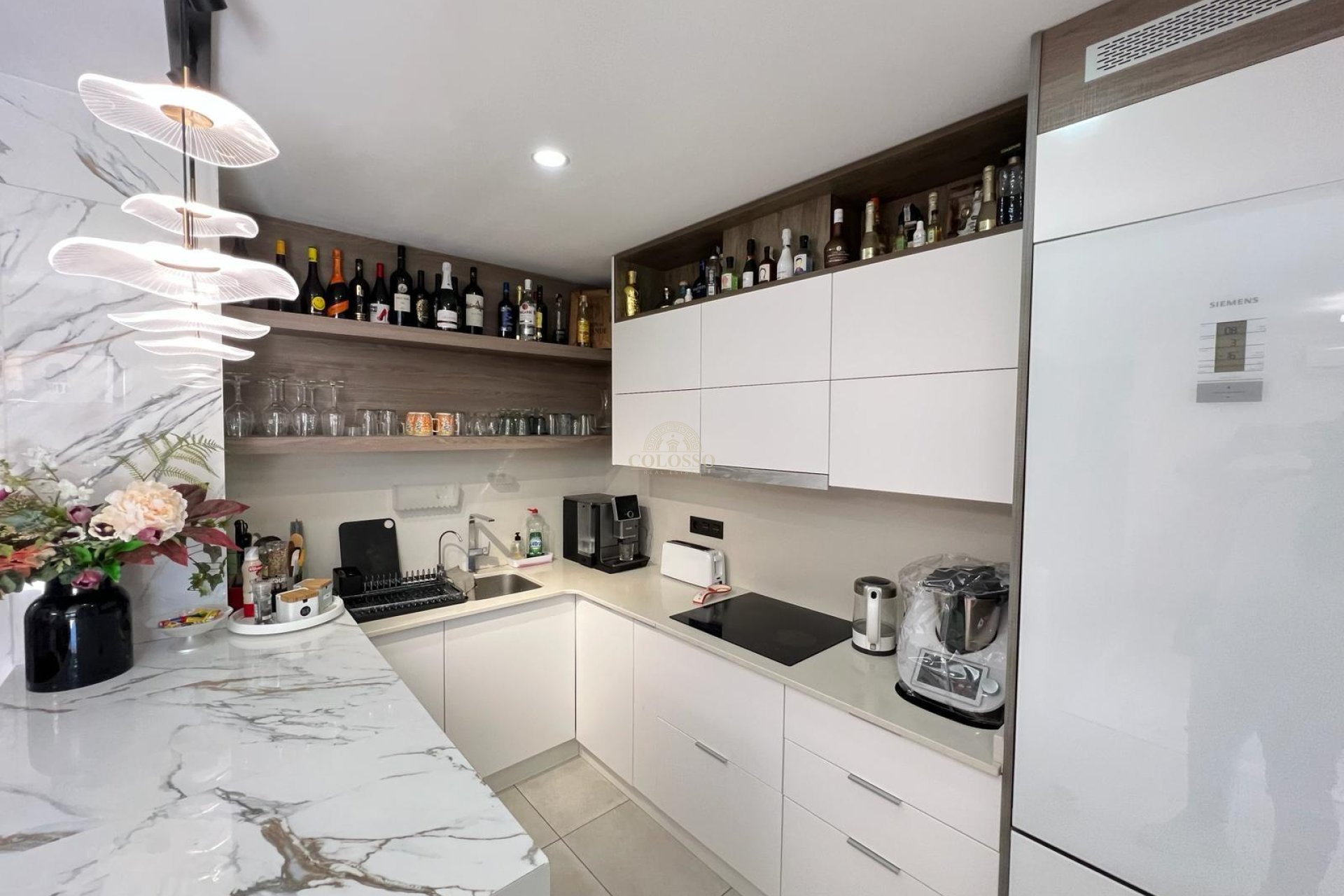 Resale - Villa de Lujo -
Orihuela Costa - Montezenia