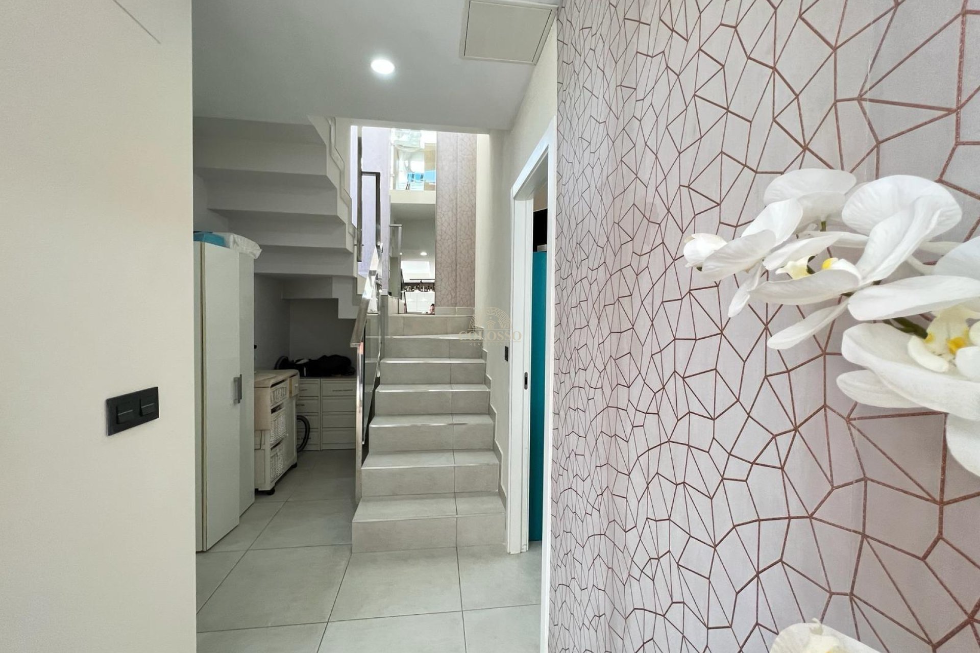 Resale - Villa de Lujo -
Orihuela Costa - Montezenia