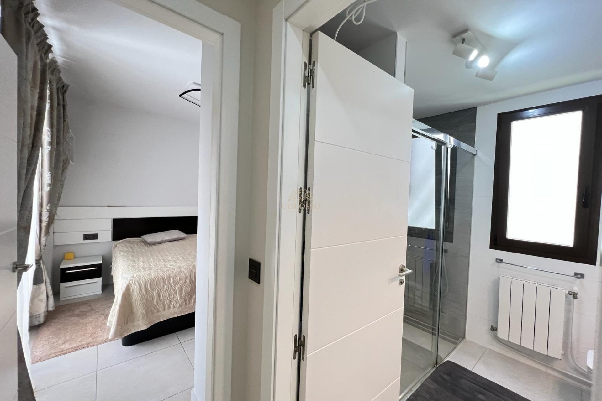 Resale - Villa de Lujo -
Orihuela Costa - Montezenia