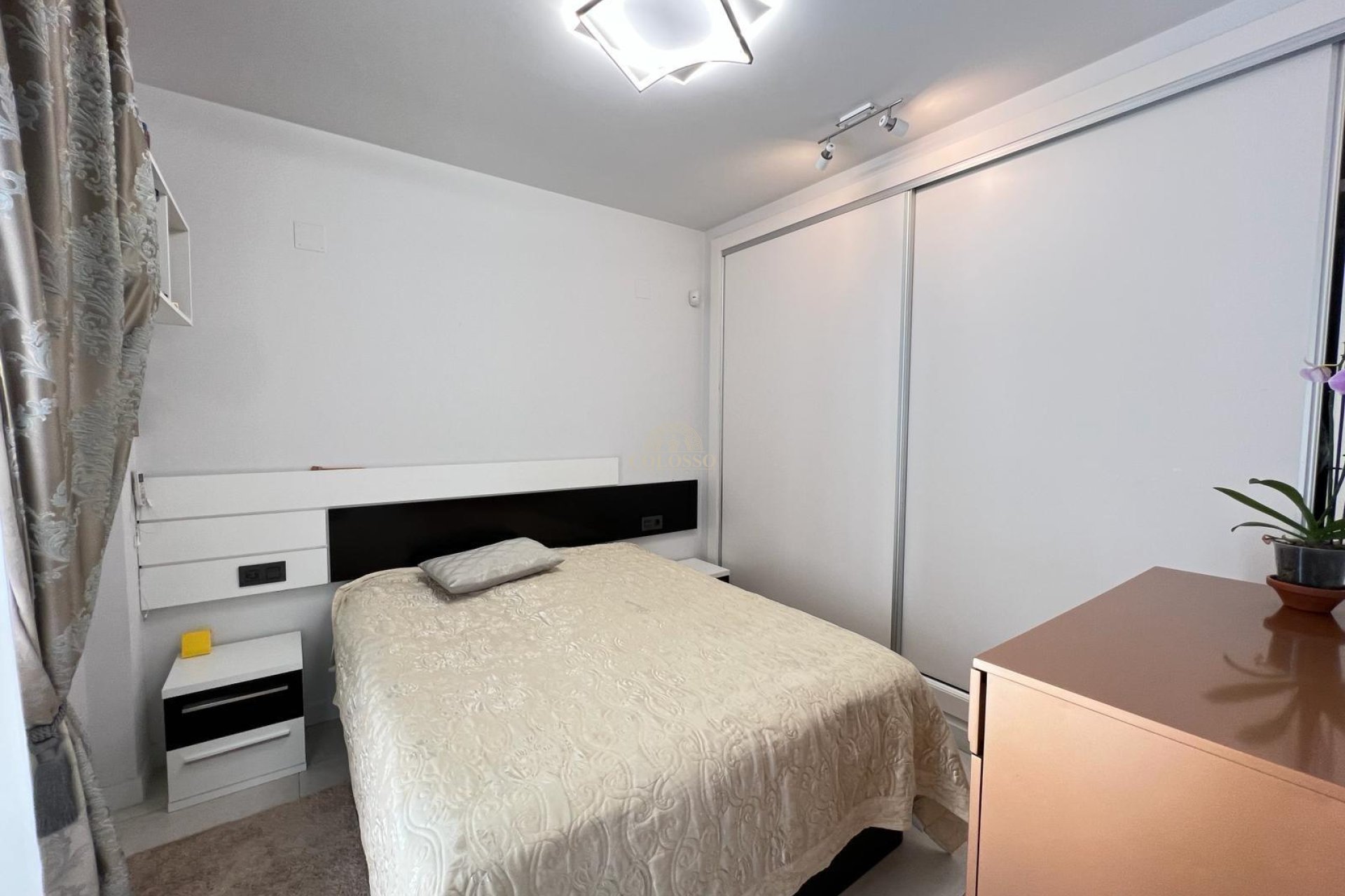 Resale - Villa de Lujo -
Orihuela Costa - Montezenia