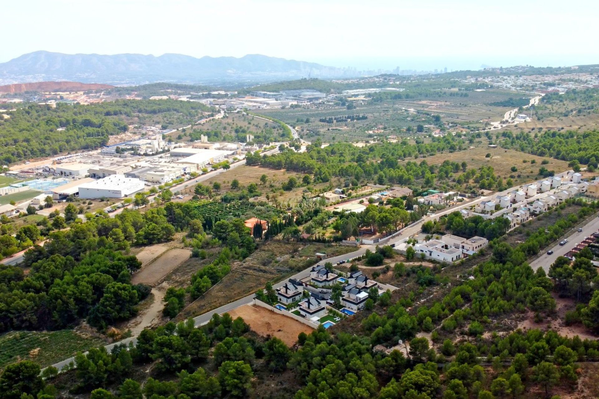 Resale - Villa de Lujo -
Polop - Urbanizaciones