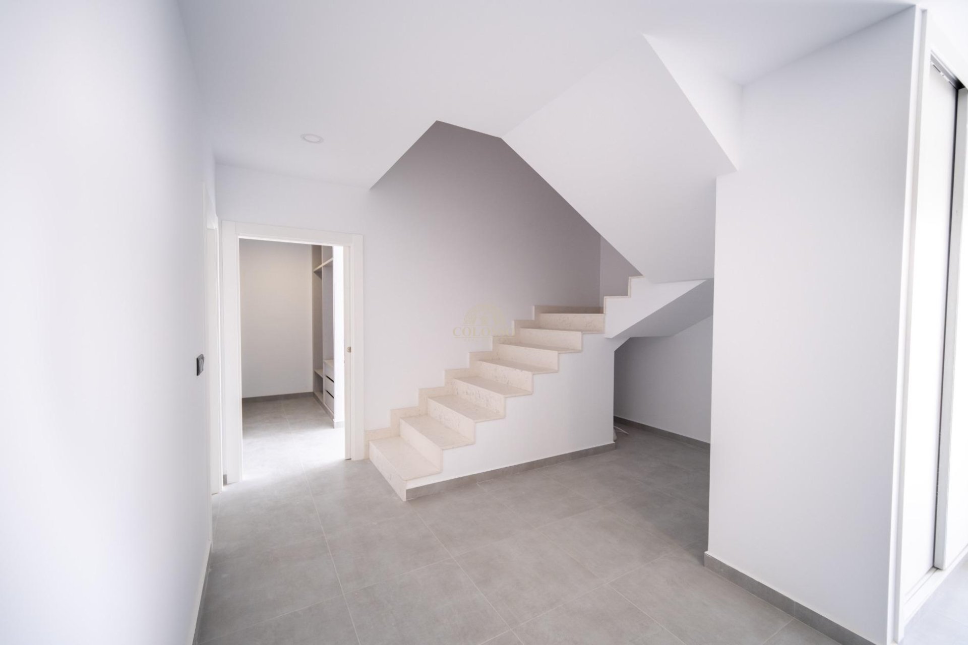 Resale - Villa de Lujo -
Torrevieja - Aguas nuevas 1