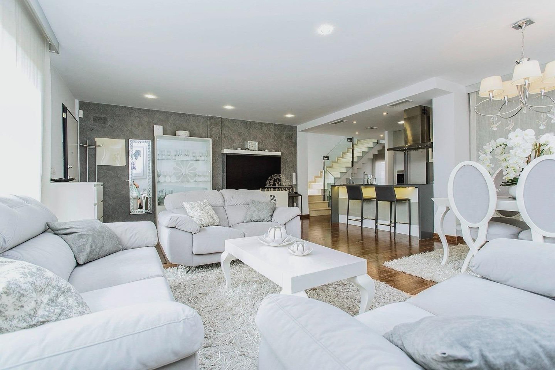 Resale - Villa de Lujo -
Torrevieja - Torreblanca