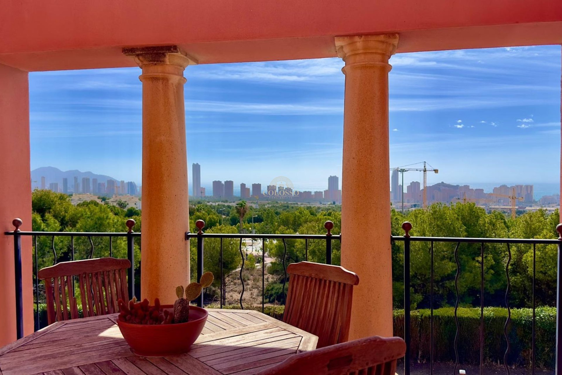 Resale - Villa -
Finestrat - BAHIA GOLF