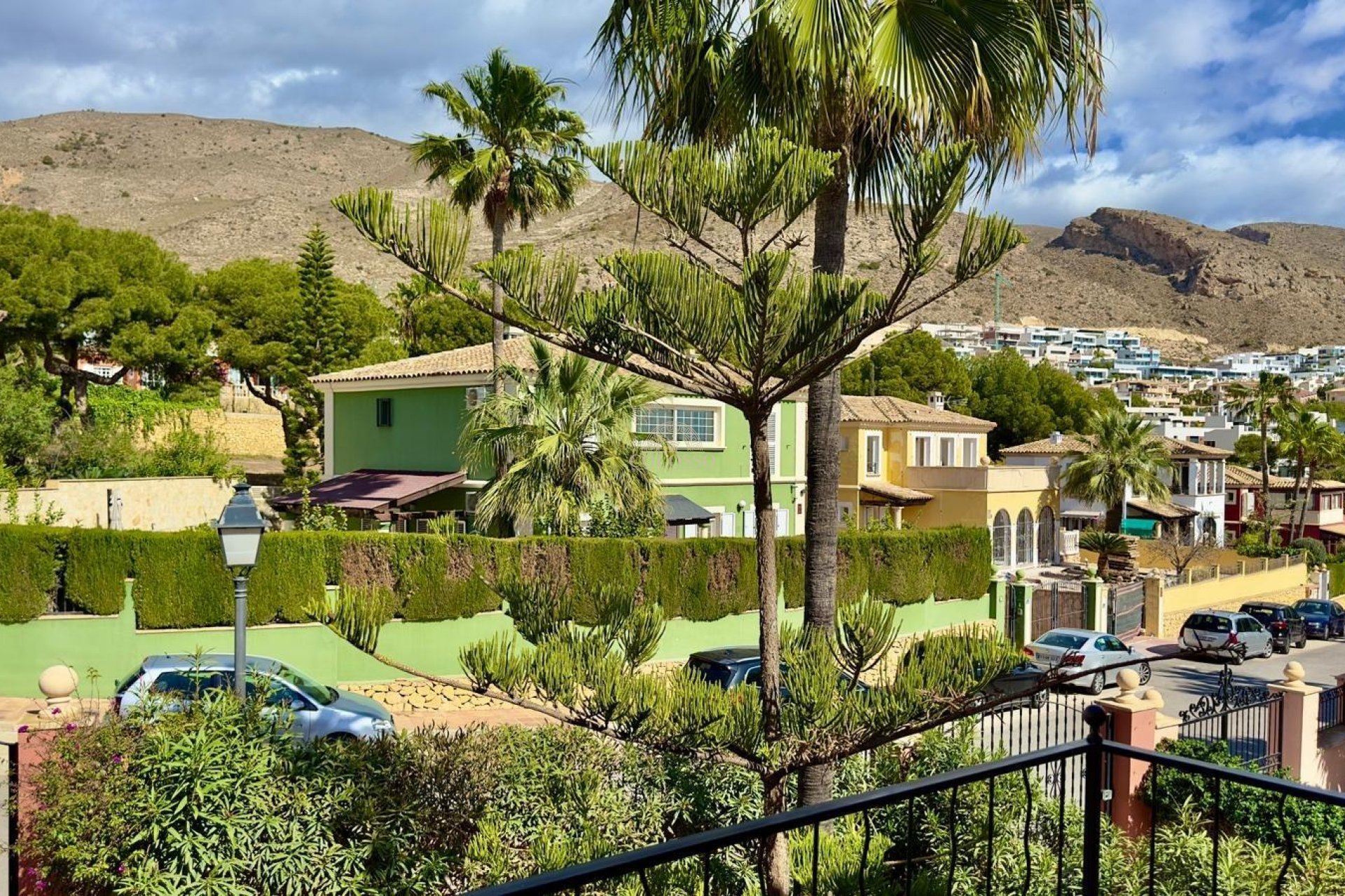 Resale - Villa -
Finestrat - BAHIA GOLF