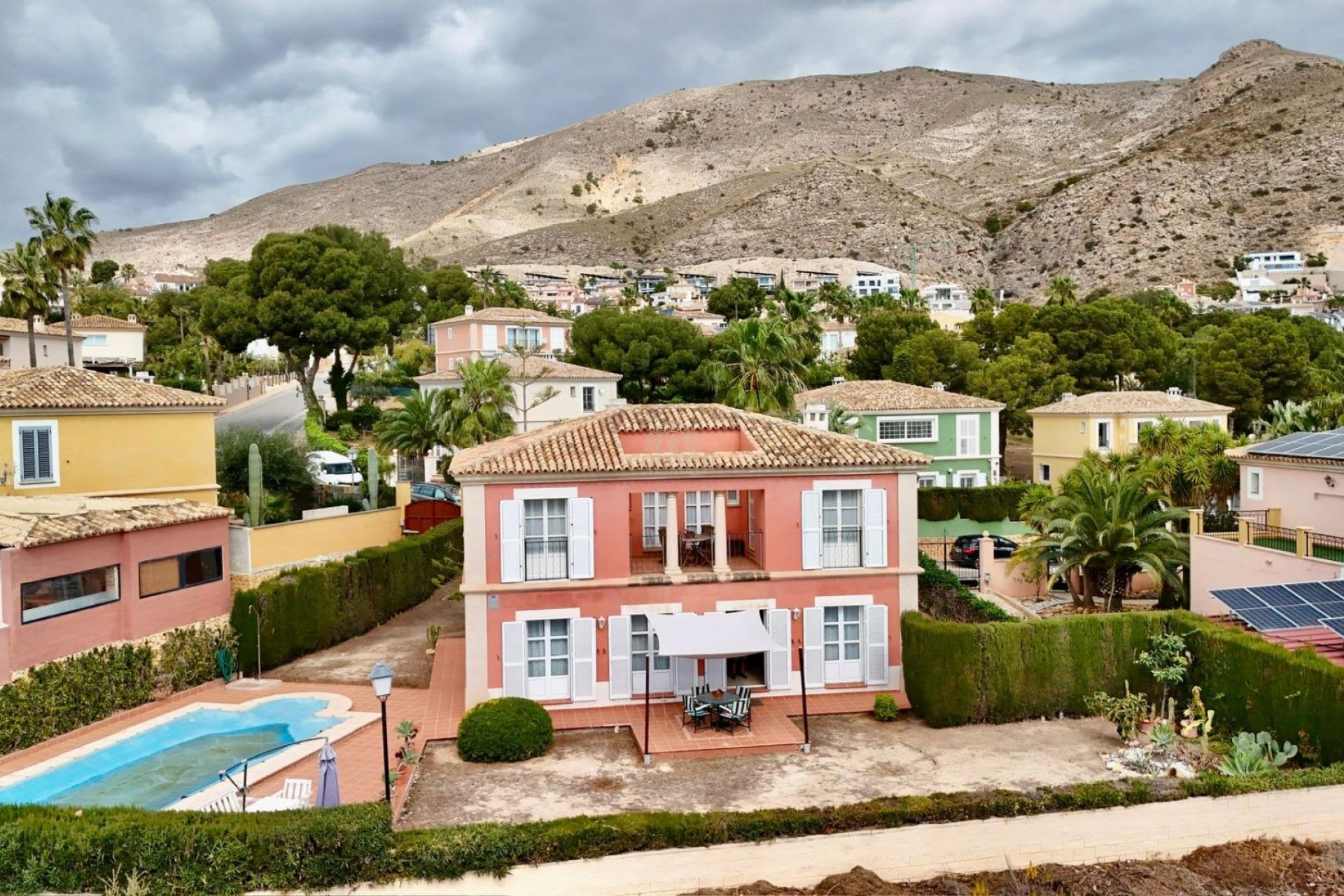 Resale - Villa -
Finestrat - BAHIA GOLF