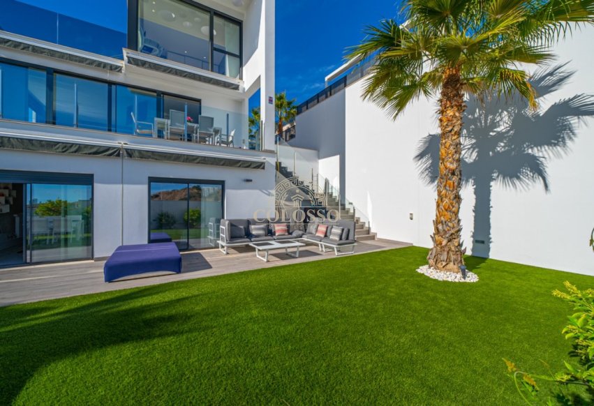 Resale - Villa -
Finestrat - Balcón de finestrat