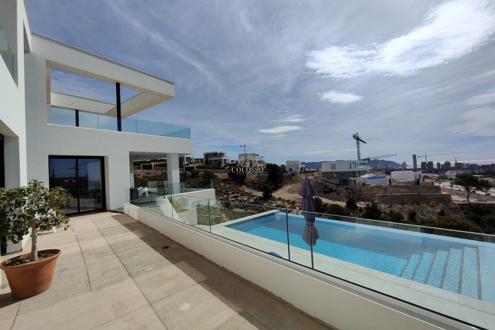 Resale - Villa -
Finestrat - Balcón de finestrat
