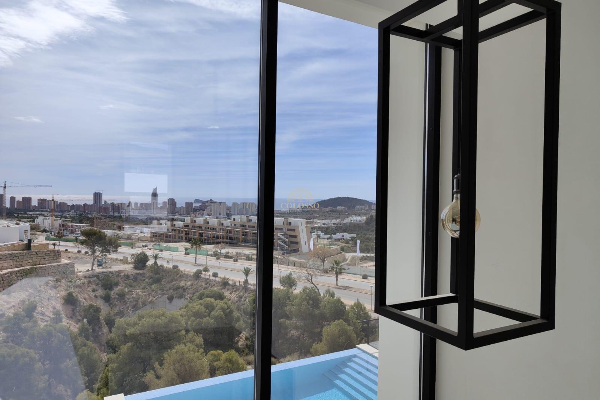 Resale - Villa -
Finestrat - Balcón de finestrat