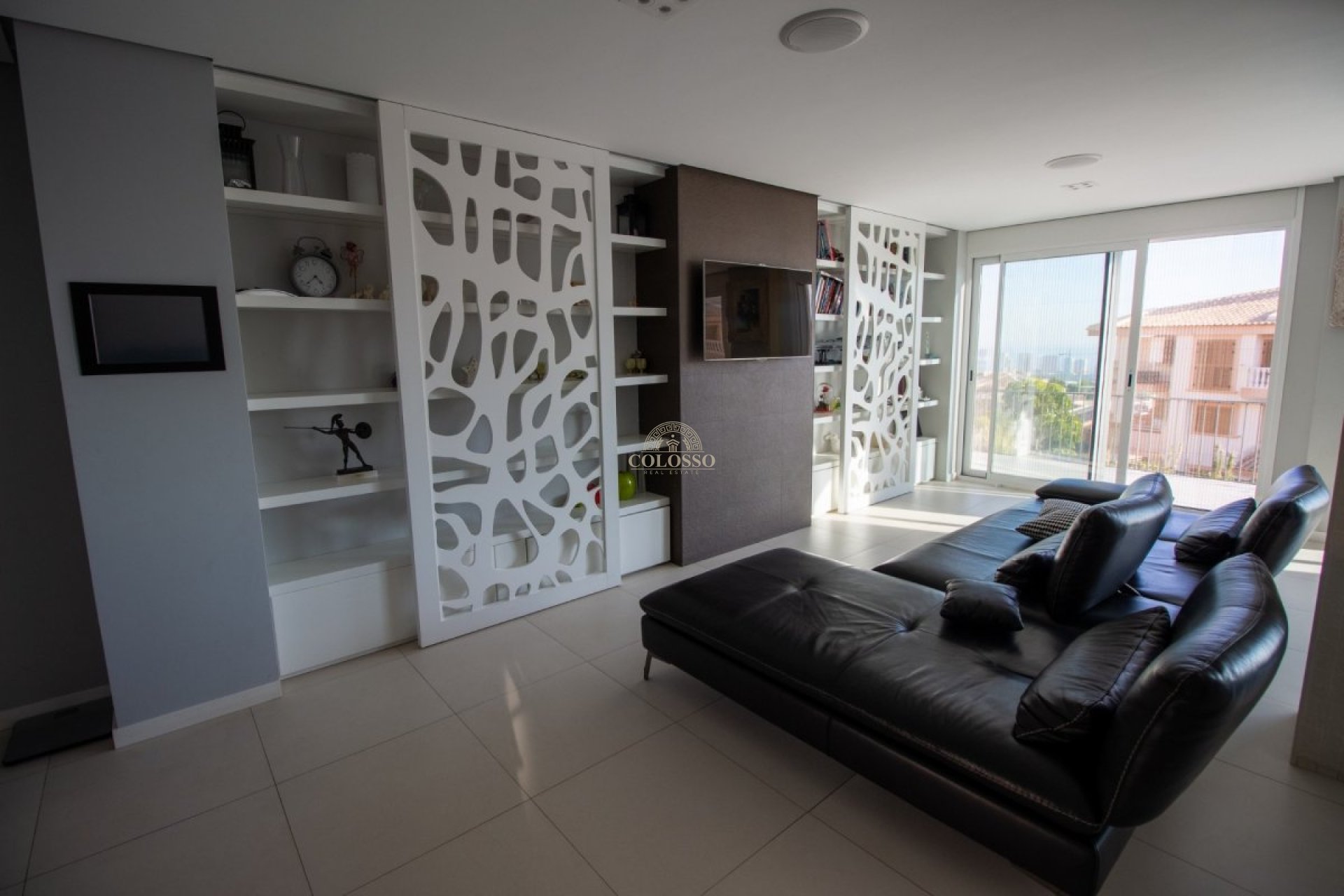 Resale - Villa -
Finestrat - Sierra cortina