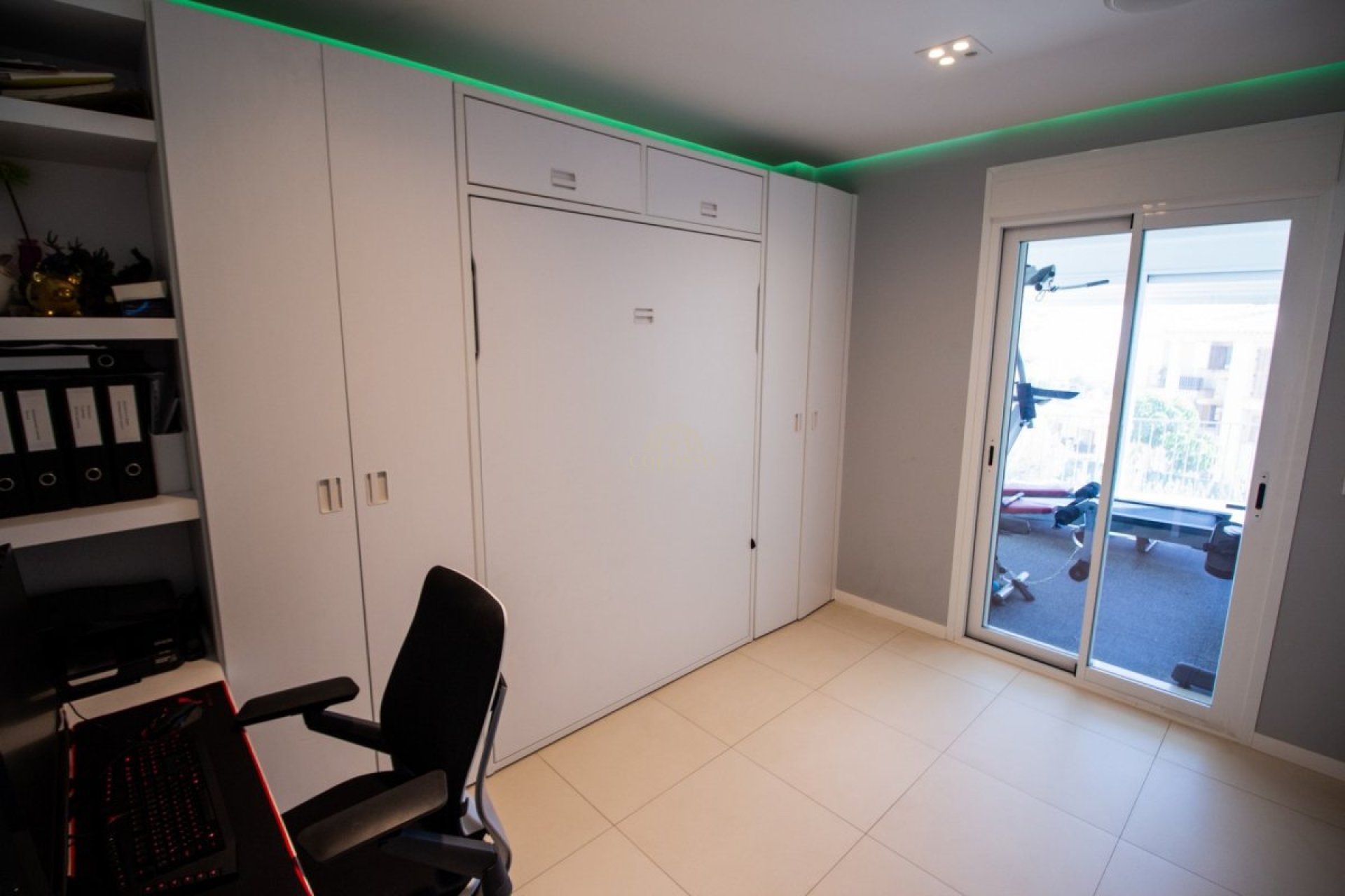 Resale - Villa -
Finestrat - Sierra cortina