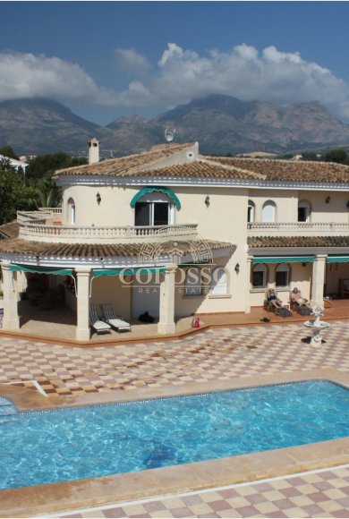 Resale - Villa -
l'Alfas del Pi - Alfaz Del Sol