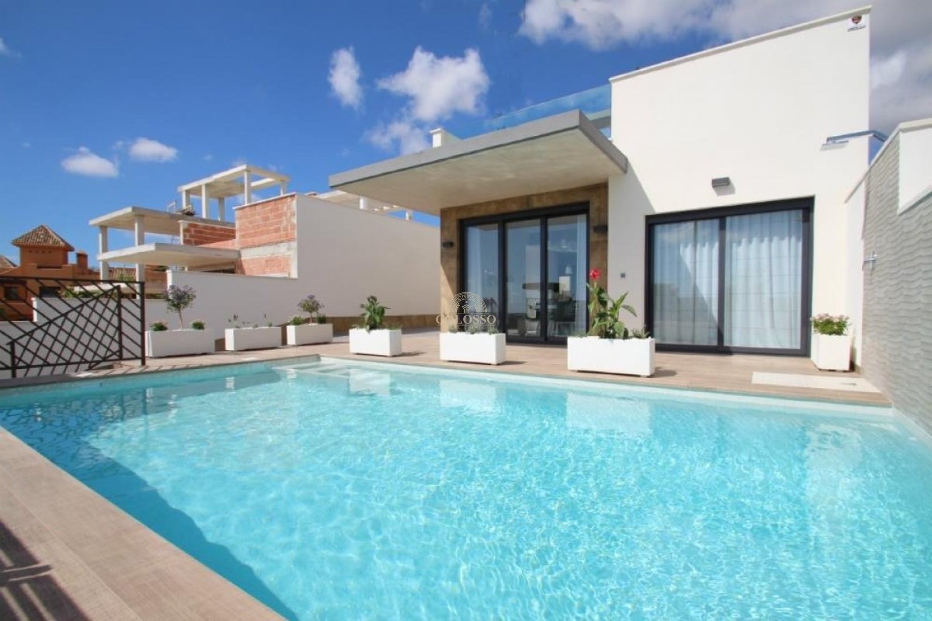 Resale - Villa -
Orihuela Costa - Campoamor