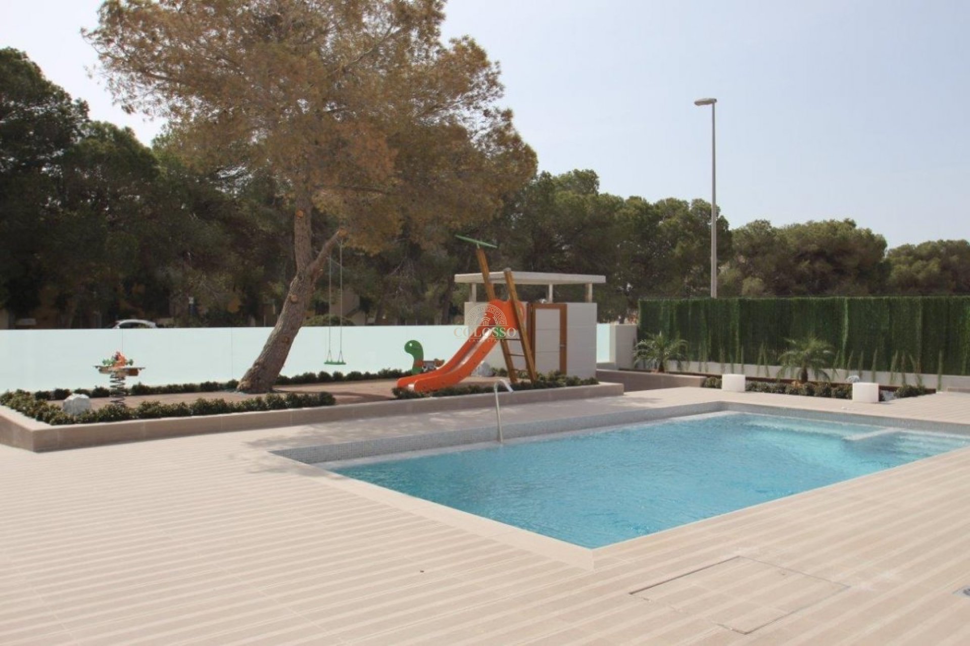Resale - Villa -
Orihuela Costa - Campoamor