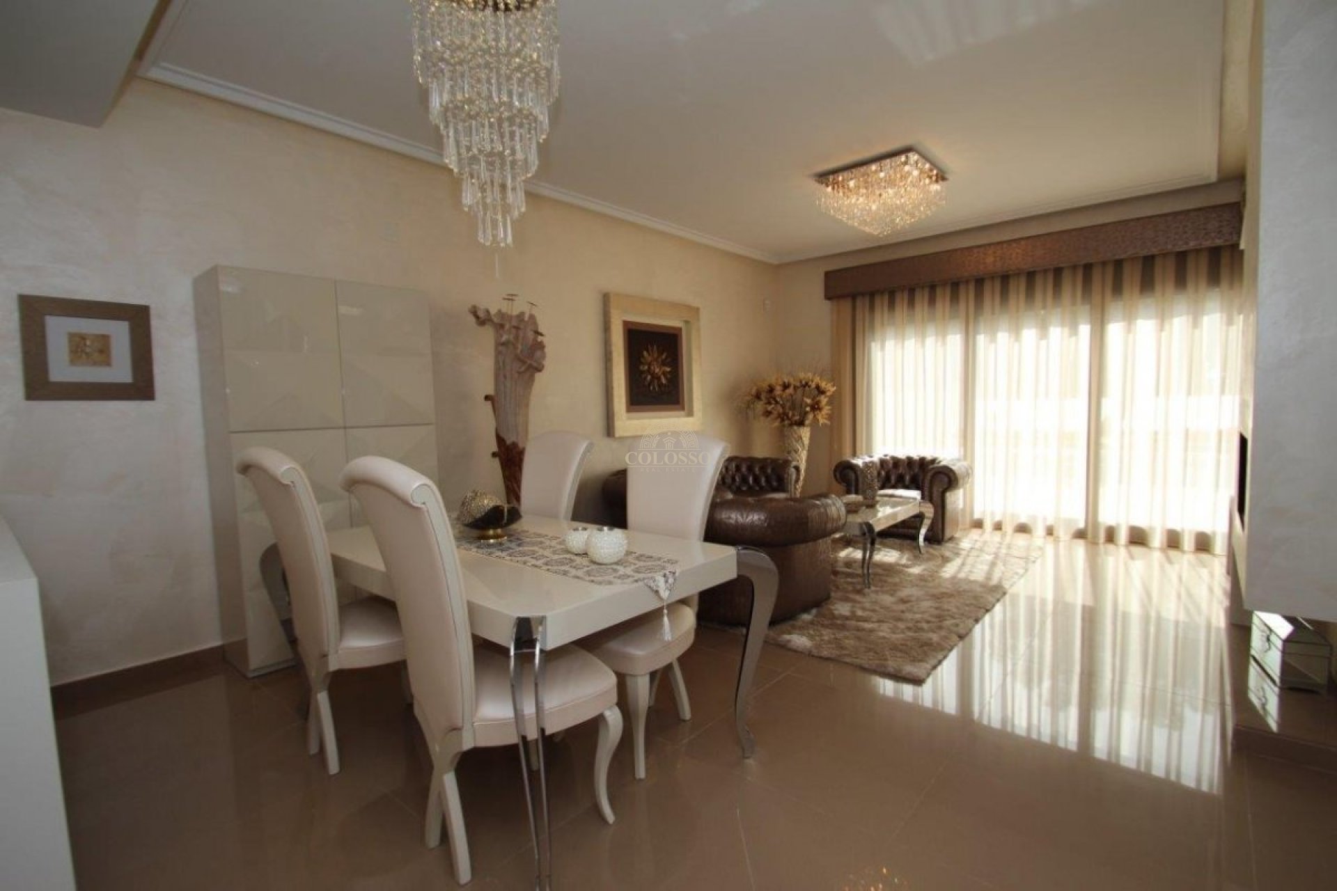 Resale - Villa -
Orihuela Costa - Campoamor